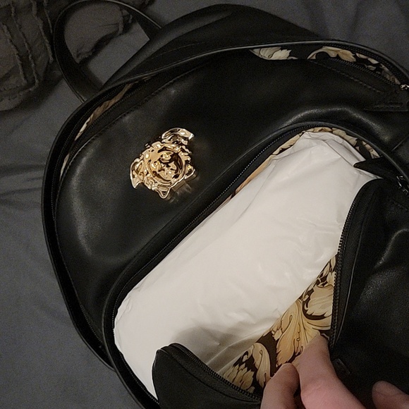 Versace Medusa plaque backpack - Picture 3 of 8